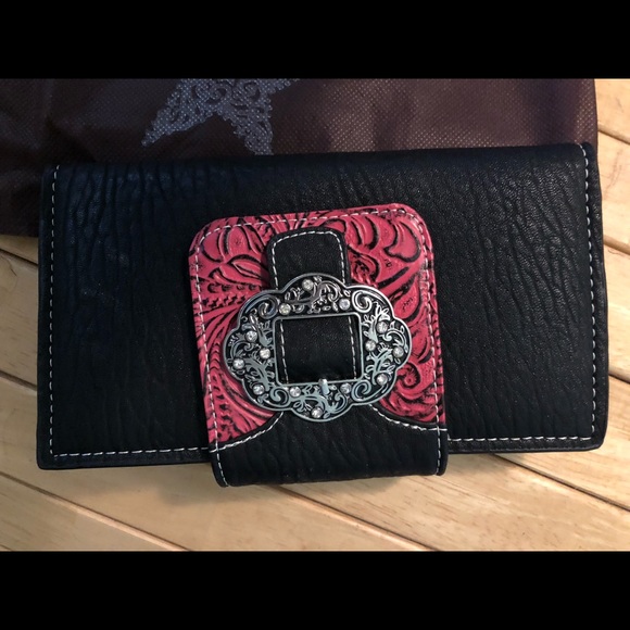 ROCKIN STAR RANCH WALLET - Picture 2 of 5
